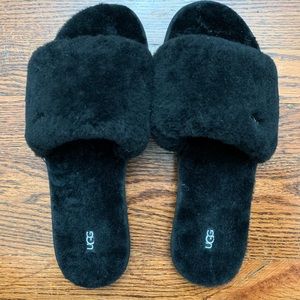 UGG Fur Black Slipper Size 10